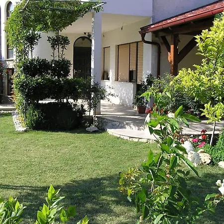 Lucia Vakantiehuis Ražanac