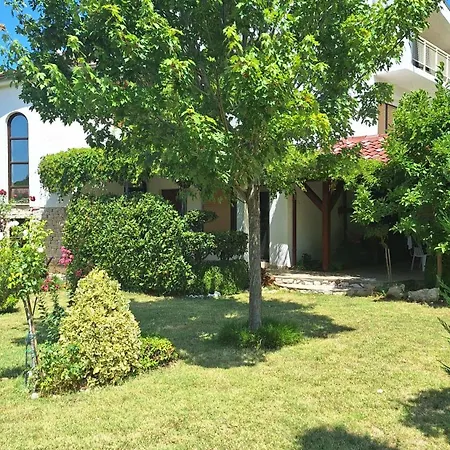 Vakantiehuis Lucia Ražanac
