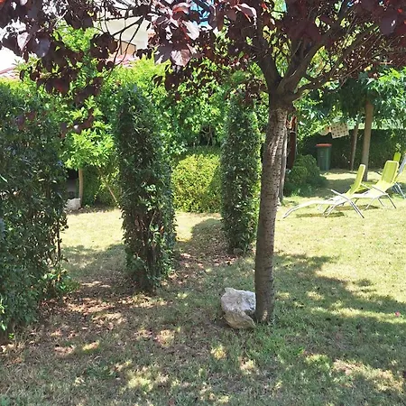 Lucia Holiday home Razanac