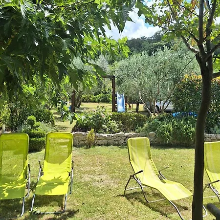 Lucia Holiday home Razanac